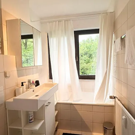 15-zentrales 2-zimmer Apartment-wlan,magenta Tv Und Grosse Balkon Mit Gartenblick 公寓 威斯巴登