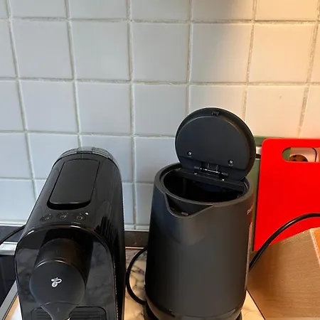 15-zentrales 2-zimmer Apartment-wlan,magenta Tv Und Grosse Balkon Mit Gartenblick Wiesbaden