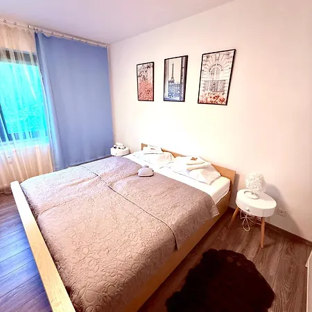 Sweet 15 Apartment