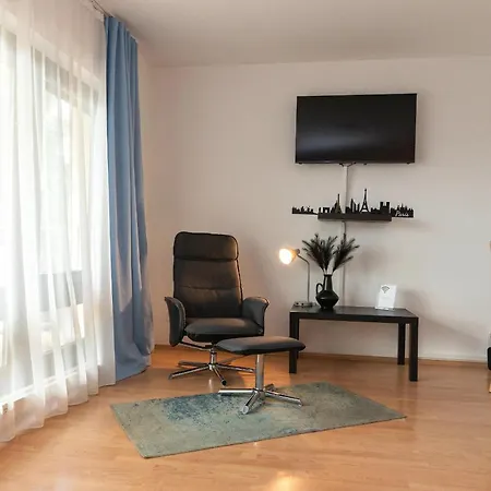 15-zentrales 2-zimmer Apartment-wlan,magenta Tv Und Grosse Balkon Mit Gartenblick *