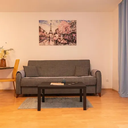 15-zentrales 2-zimmer Apartment-wlan,magenta Tv Und Grosse Balkon Mit Gartenblick Appartement Wiesbaden