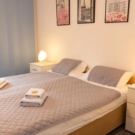 15-zentrales 2-zimmer Apartment-wlan,magenta Tv Und Grosse Balkon Mit Gartenblick Appartamento *