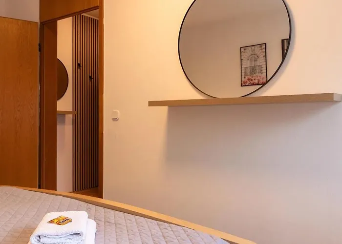 15-zentrales 2-zimmer Apartment-wlan,magenta Tv Und Grosse Balkon Mit Gartenblick * Wiesbaden